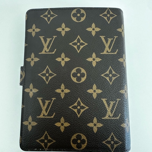 Louis Vuitton Agenda MM - Picture 5 of 8